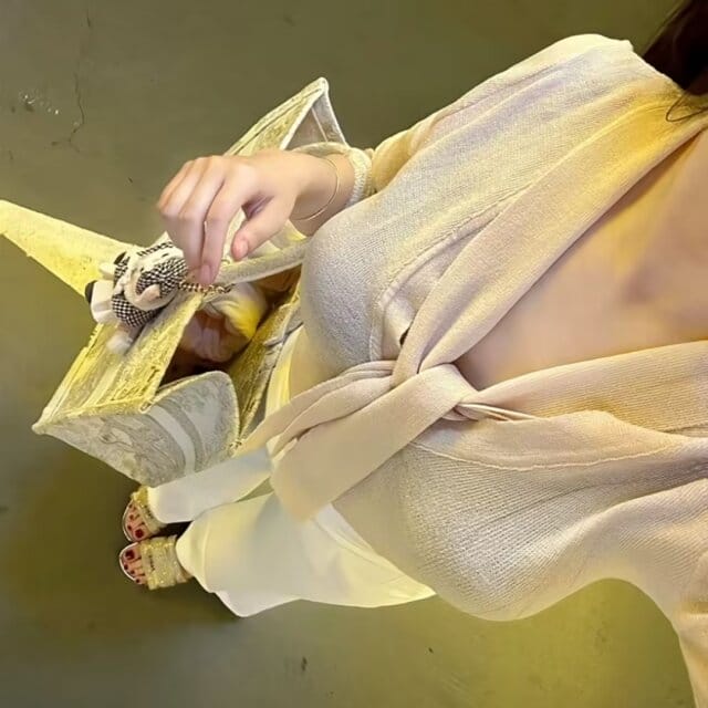完美性感荡妇的基本肢体语言