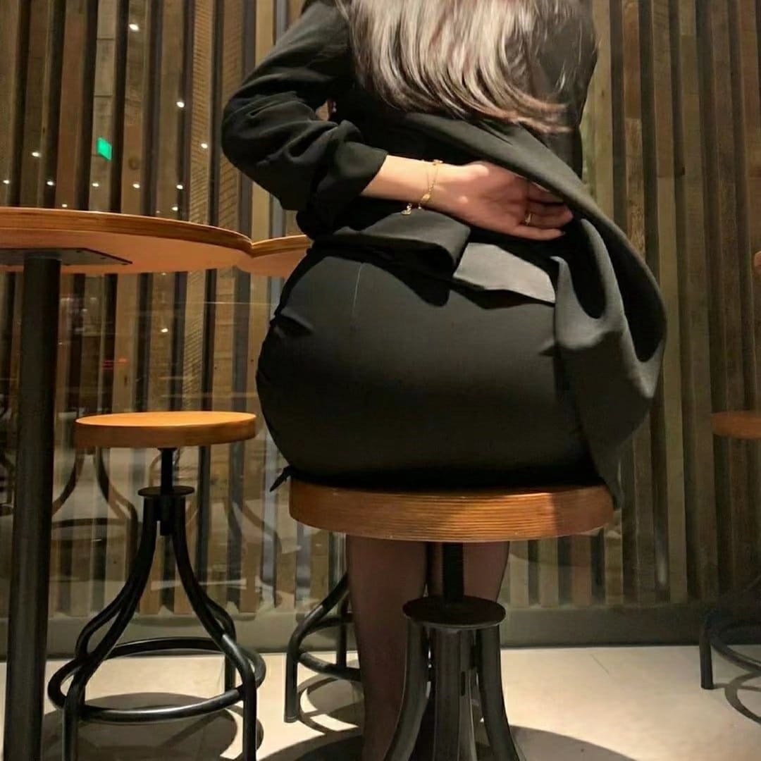 妳的日常放荡和女性姿势训练